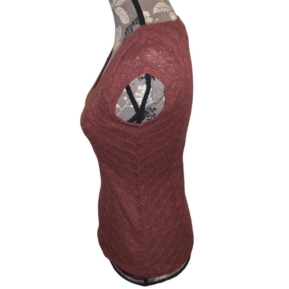 DKNY JEANS Rust Color V Neck Blouse size petite - Picture 4 of 9